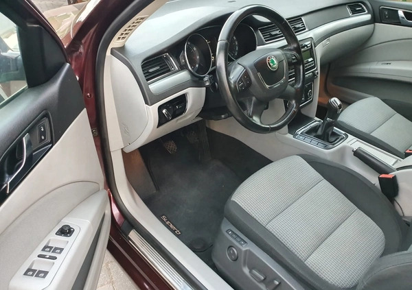 Skoda Superb cena 23500 przebieg: 221151, rok produkcji 2008 z Ustka małe 29